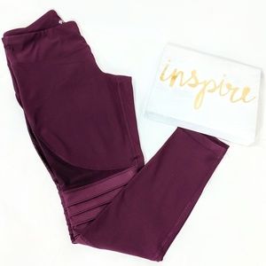 90 Degrees by Reflex Moto Leggings in Raspberry 💜